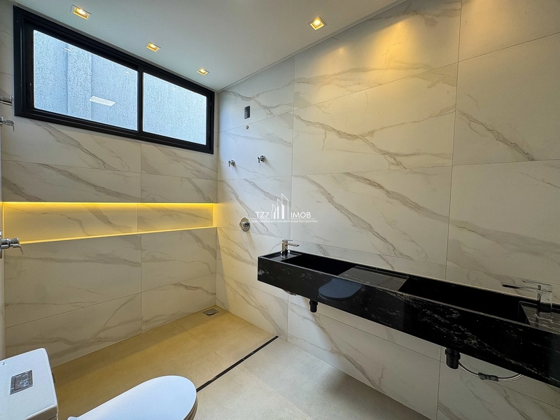 Casa no Condomínio Jardins Nápoles com 5 quartos, sendo 3 suítes.: 26ª foto da galeria de imagens do imóvel