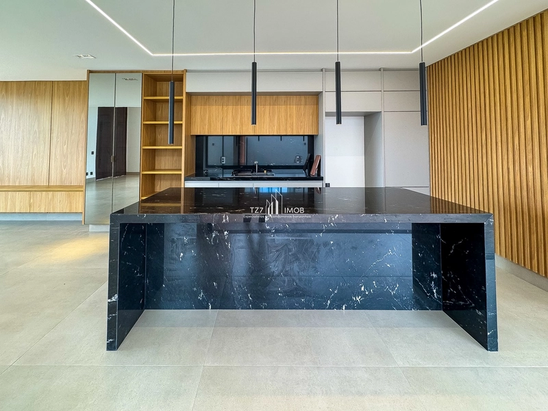 Casa no Condomínio Jardins Nápoles com 5 quartos, sendo 3 suítes.: 10ª foto da galeria de imagens do imóvel