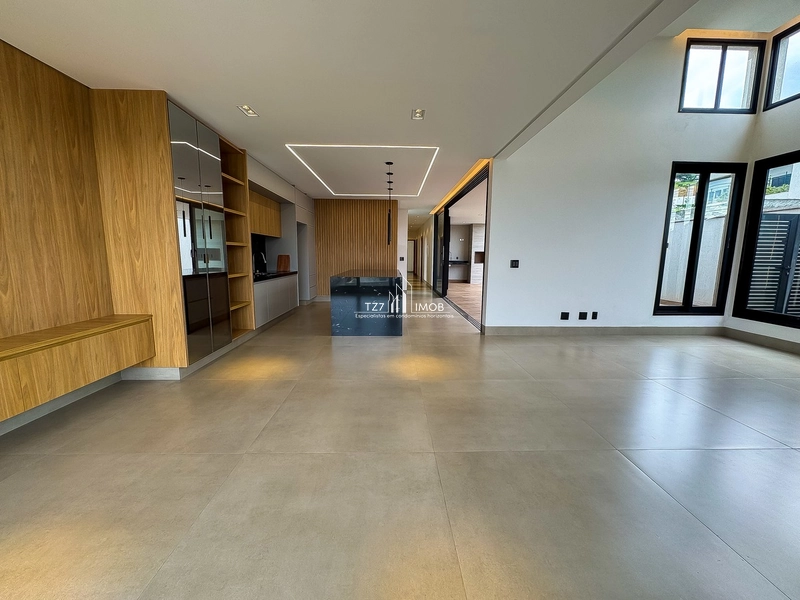 Casa no Condomínio Jardins Nápoles com 5 quartos, sendo 3 suítes.: 5ª foto da galeria de imagens do imóvel