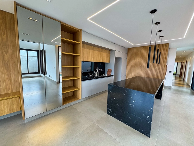 Casa no Condomínio Jardins Nápoles com 5 quartos, sendo 3 suítes.: 9ª foto da galeria de imagens do imóvel