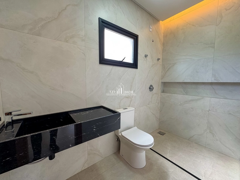 Casa térrea com 4 suítes plenas, incluindo uma suíte master.: 23ª foto da galeria de imagens do imóvel