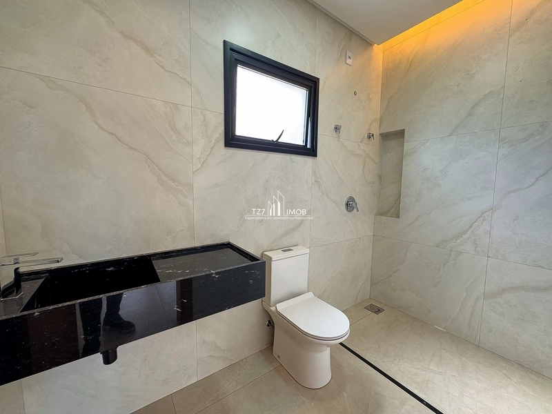 Casa térrea com 4 suítes plenas, incluindo uma suíte master.: 25ª foto da galeria de imagens do imóvel