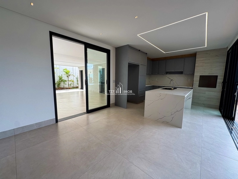 Casa térrea com 4 suítes plenas, incluindo uma suíte master.: 11ª foto da galeria de imagens do imóvel