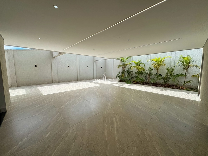 Casa térrea com 4 suítes plenas, incluindo uma suíte master.: 16ª foto da galeria de imagens do imóvel