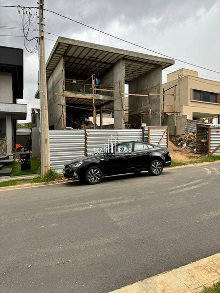 Ágio Sobrado com garagem Subterrânea localizado no Jardins Capri.: 4ª foto da galeria de imagens do imóvel