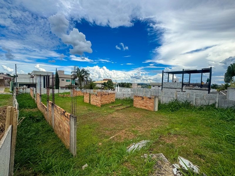 Lote em oportunidade no Condomínio Vale Verde, com 382,95 m²: 4ª foto da galeria de imagens do imóvel