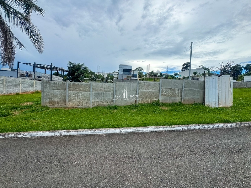 Lote em oportunidade no Condomínio Vale Verde, com 382,95 m²: 1ª foto da galeria de imagens do imóvel