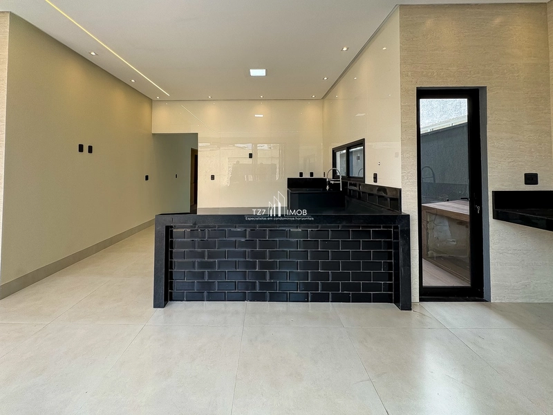 Casa térrea com 3 suítes plenas, sendo uma master com closet.: 9ª foto da galeria de imagens do imóvel