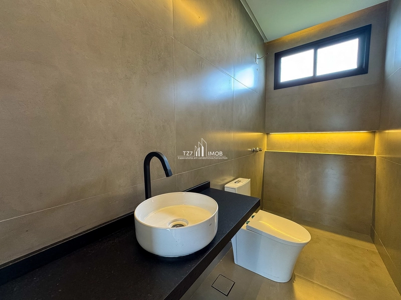 Sobrado de esquina com 4 suítes plenas, sendo 2 no pavimento superior.: 20ª foto da galeria de imagens do imóvel