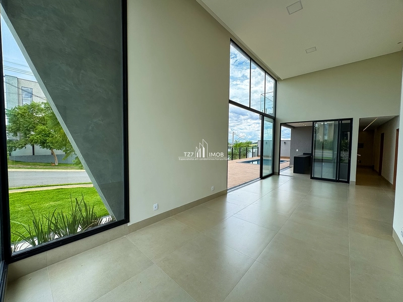 Sobrado de esquina com 4 suítes plenas, sendo 2 no pavimento superior.: 4ª foto da galeria de imagens do imóvel