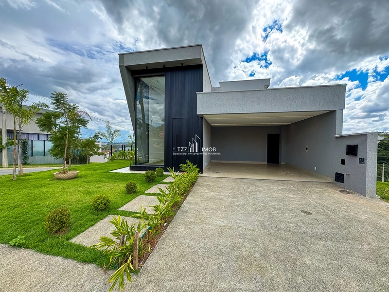 Sobrado de esquina com 4 suítes plenas, sendo 2 no pavimento superior.: 2ª foto da galeria de imagens do imóvel