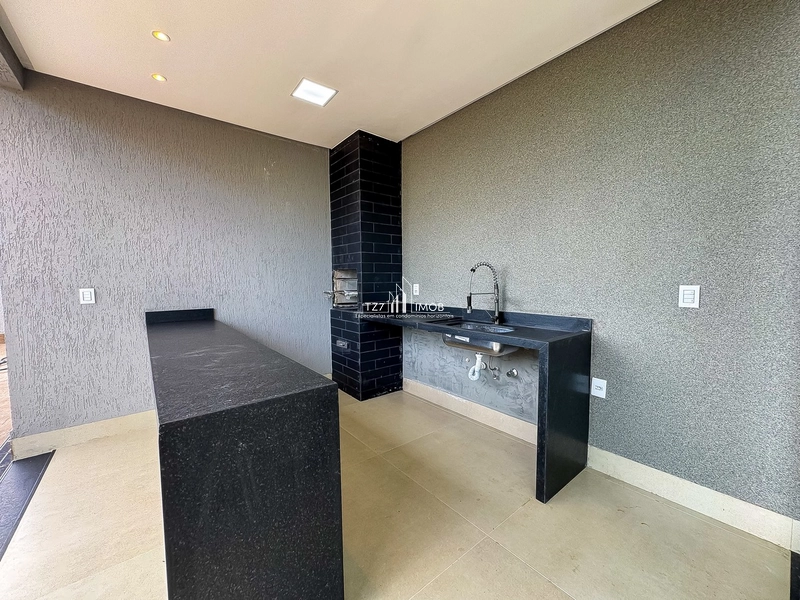 Sobrado de esquina com 4 suítes plenas, sendo 2 no pavimento superior.: 8ª foto da galeria de imagens do imóvel