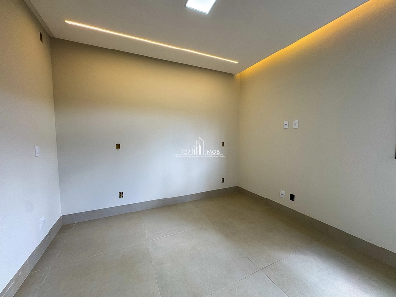 Sobrado de esquina com 4 suítes plenas, sendo 2 no pavimento superior.: 16ª foto da galeria de imagens do imóvel