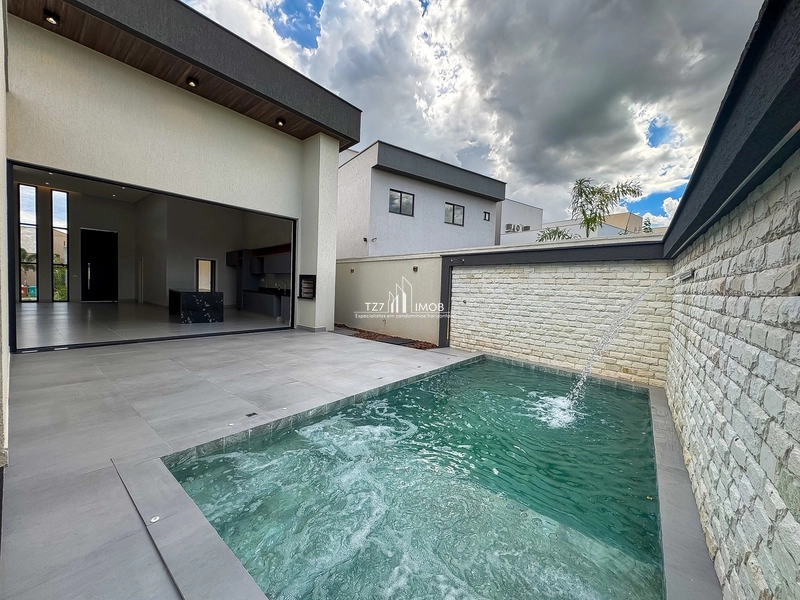 Casa térrea com 3 suítes plenas, sendo uma master com closet.: 18ª foto da galeria de imagens do imóvel