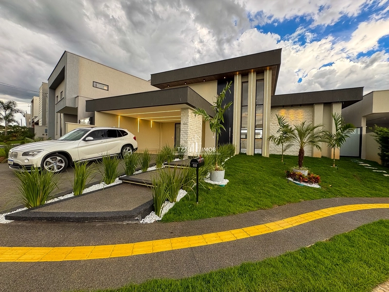 Casa térrea com 3 suítes plenas, sendo uma master com closet.: 2ª foto da galeria de imagens do imóvel