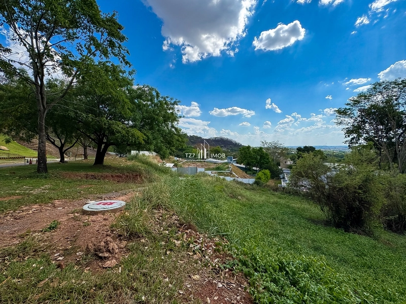 Condominio Residencial Aldeia do Vale- Lote com 1.735,25 m²: 3ª foto da galeria de imagens do imóvel