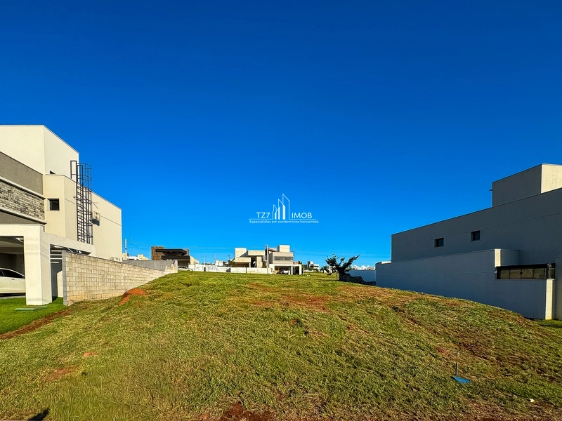 Lote Condomínio Jardins Parma, com 265,00 m² - Quitado e Registrado.: 1ª foto da galeria de imagens do imóvel