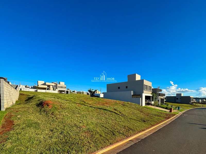 Lote Condomínio Jardins Parma, com 265,00 m² - Quitado e Registrado.: 2ª foto da galeria de imagens do imóvel