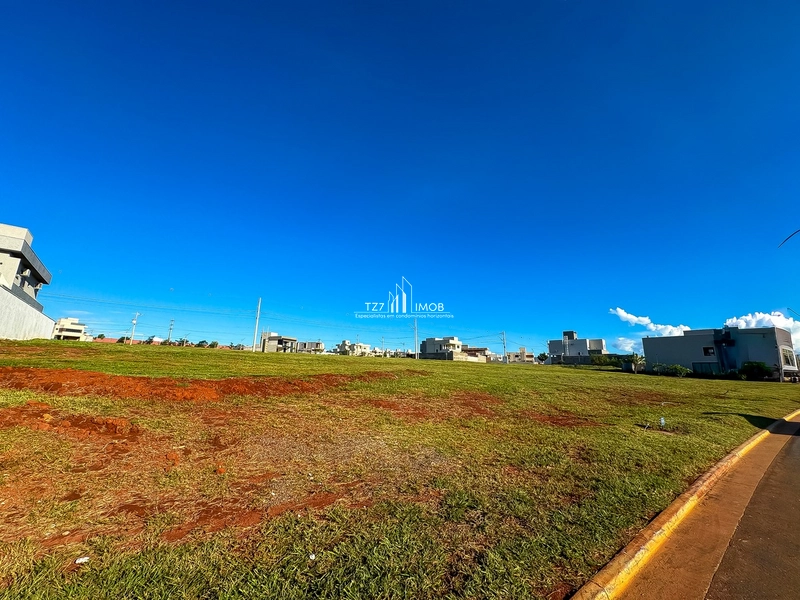 Lote Condomínio Jardins Parma, com 253,00 m² - Quitado e Registrado.: 3ª foto da galeria de imagens do imóvel