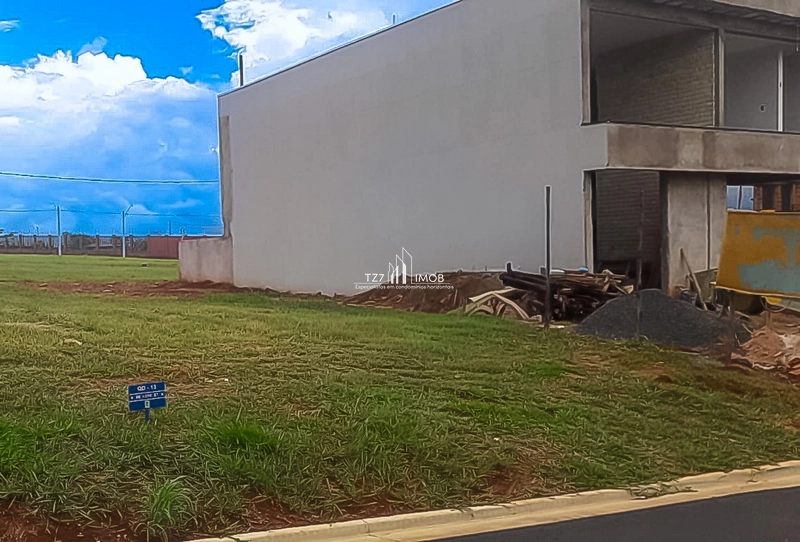 Lote Condomínio Jardins Parma, com 270,21 m² - Quitado e Registrado.: 2ª foto da galeria de imagens do imóvel