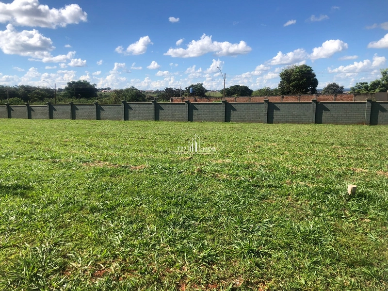 Lote Terras Alpha 2 - Lote com 351,00 m²: 3ª foto da galeria de imagens do imóvel