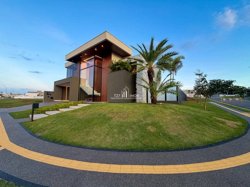 Sobrado de Alto Padrão com 4 Suítes no Jardins França.: 2ª foto da galeria de imagens do imóvel