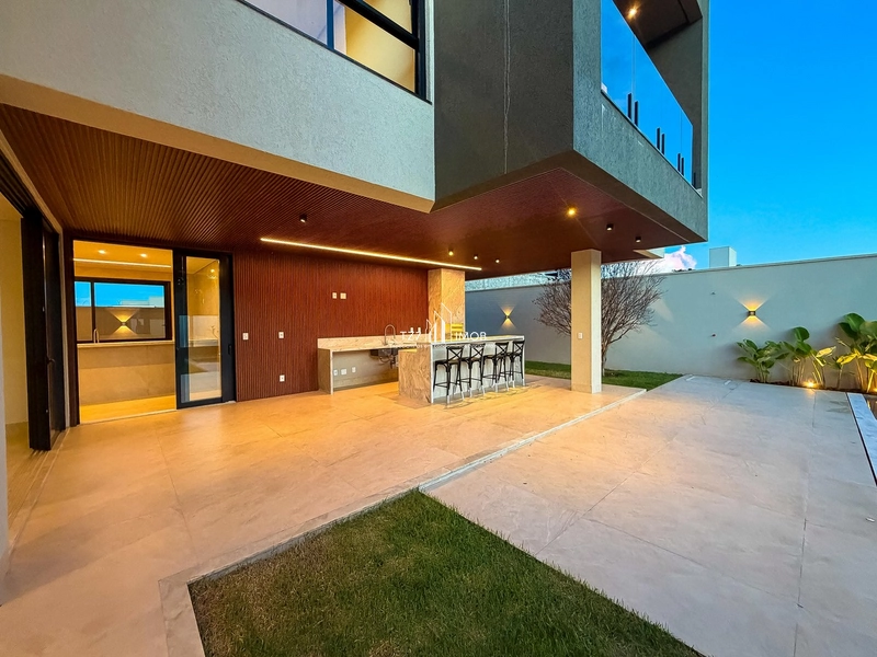 Sobrado de Alto Padrão com 4 Suítes no Jardins França.: 14ª foto da galeria de imagens do imóvel