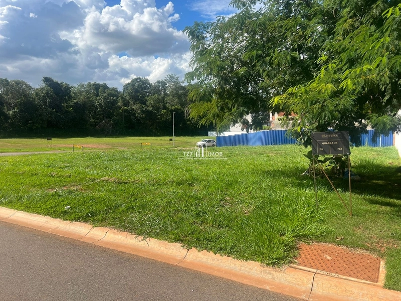 Lote Residencial Plateau d'Or Privilege, lote com 823,30 m².: 4ª foto da galeria de imagens do imóvel