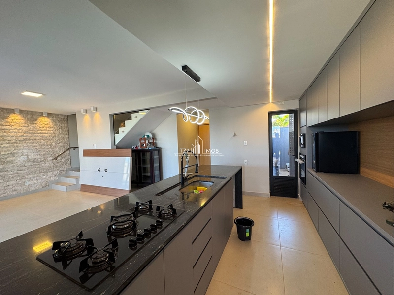 Casa com 3 suítes independentes, no Condomínio Jardins Parma.: 8ª foto da galeria de imagens do imóvel