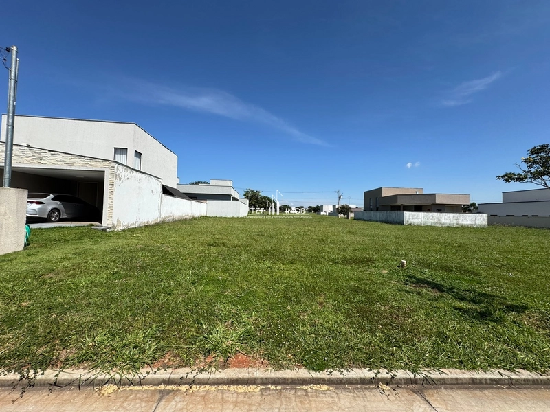Lote Terras Alpha 2 - Lote com 311,68 m² - Quitado e Registrado.
