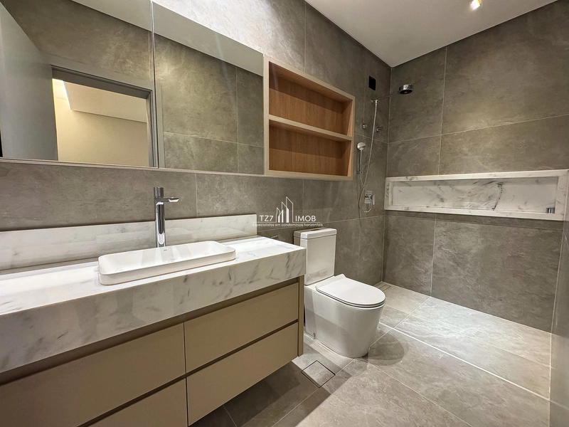 Sobrado com 4 suítes plenas, incluindo 1 suíte master com closet...: 27ª foto da galeria de imagens do imóvel