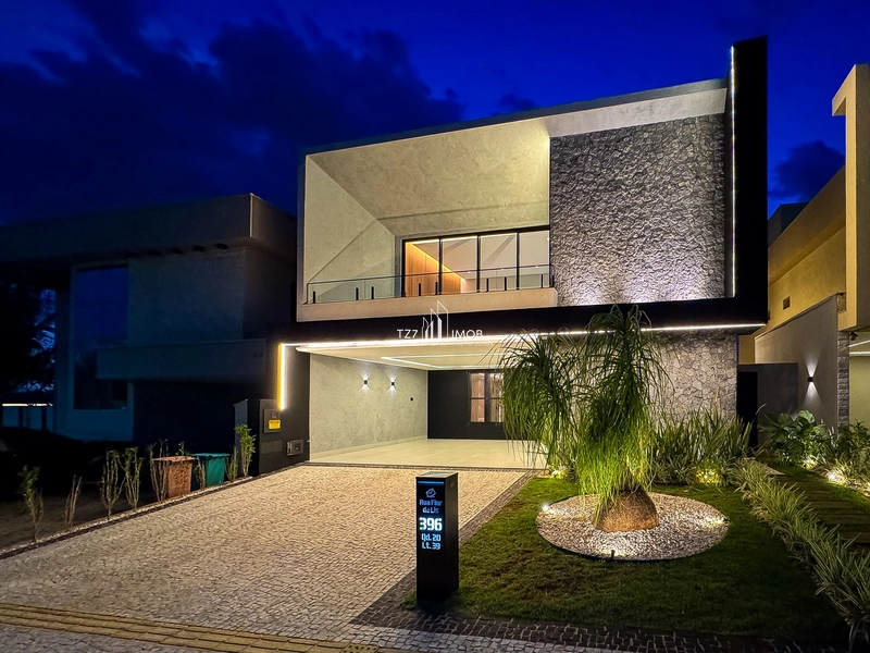 Sobrado com 4 suítes plenas, incluindo 1 suíte master com closet...: 2ª foto da galeria de imagens do imóvel