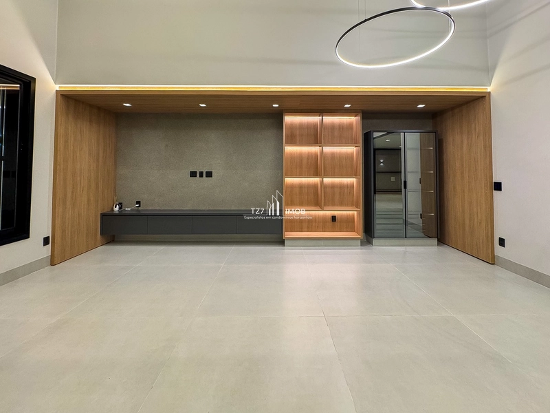 Sobrado com 4 suítes plenas, incluindo 1 suíte master com closet...: 5ª foto da galeria de imagens do imóvel