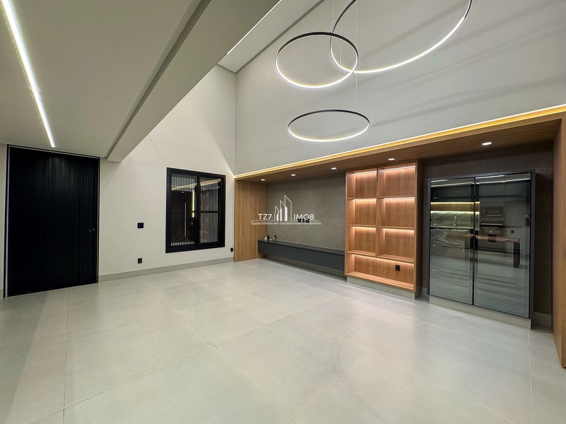 Sobrado com 4 suítes plenas, incluindo 1 suíte master com closet...: 4ª foto da galeria de imagens do imóvel