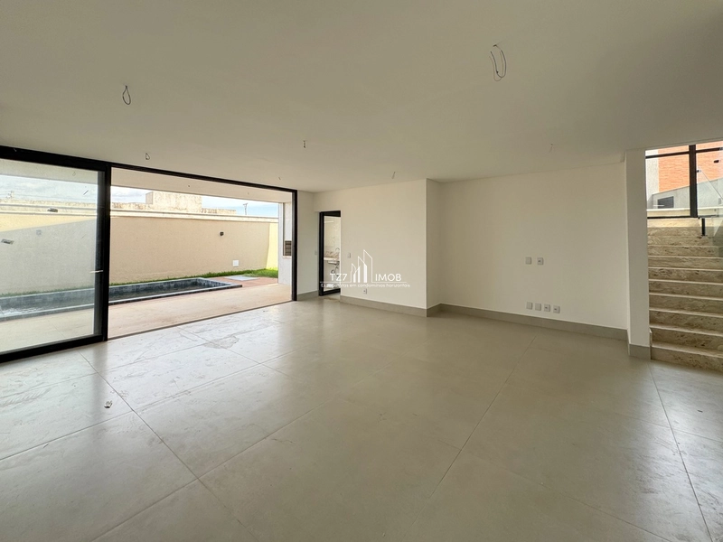 Sobrado com 3 suítes plenas, sendo uma máster com espaço para banheira: 9ª foto da galeria de imagens do imóvel