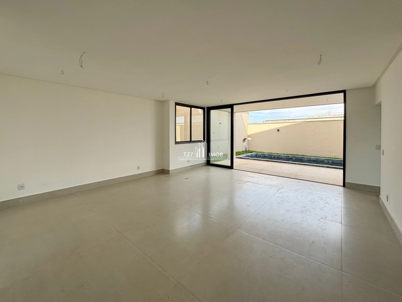 Sobrado com 3 suítes plenas, sendo uma máster com espaço para banheira: 8ª foto da galeria de imagens do imóvel