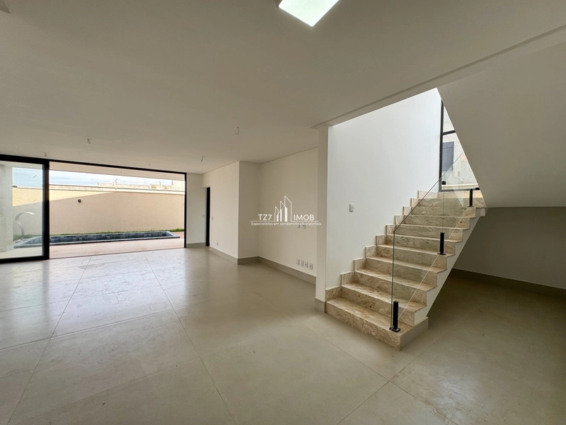 Sobrado com 3 suítes plenas, sendo uma máster com espaço para banheira: 5ª foto da galeria de imagens do imóvel