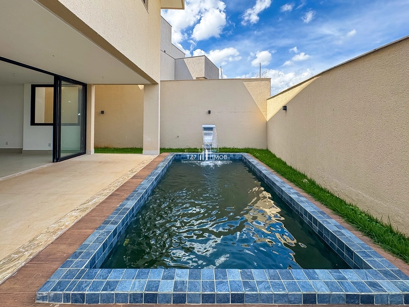 Sobrado com 3 suítes plenas, sendo uma máster com espaço para banheira: 13ª foto da galeria de imagens do imóvel