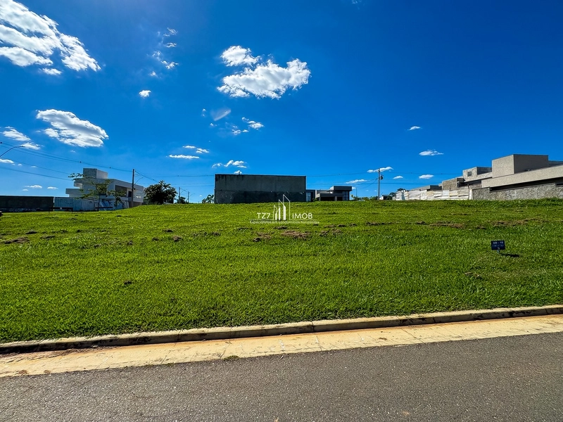 Lote Jardins Bolonha, Lote com 300,00m² - Quitado e Registrado.
