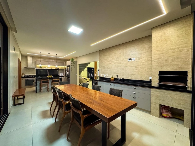 Sobrado com 4 suítes no condomínio Jardins Barcelona em Goiânia.: 12ª foto da galeria de imagens do imóvel