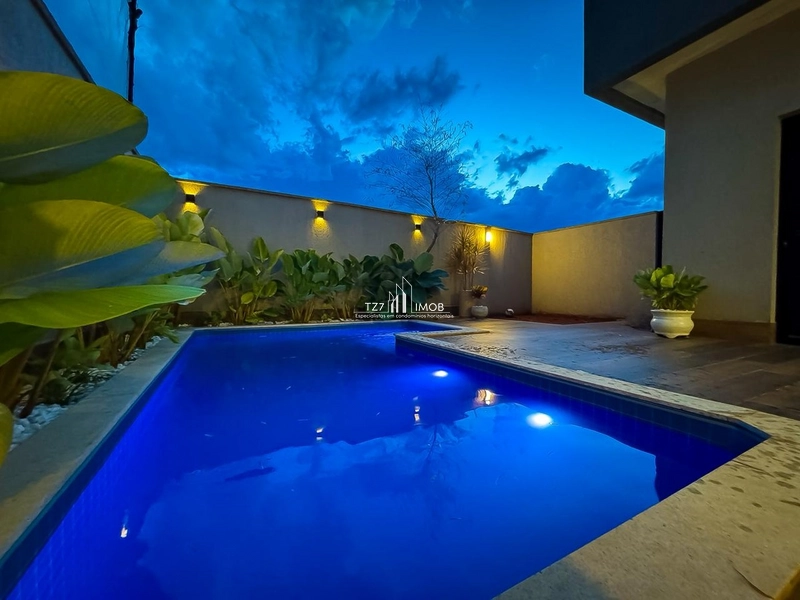 Sobrado com 4 suítes no condomínio Jardins Barcelona em Goiânia.: 17ª foto da galeria de imagens do imóvel