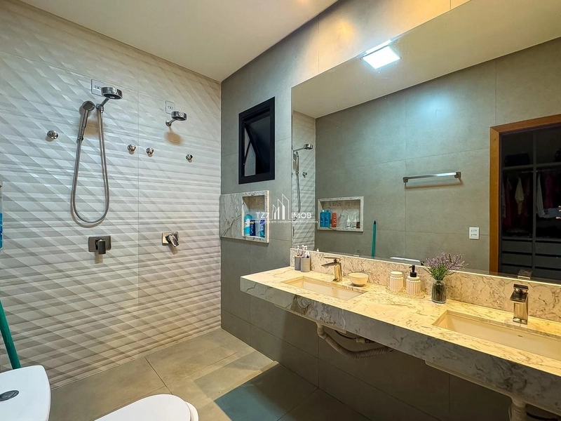 Sobrado com 4 suítes no condomínio Jardins Barcelona em Goiânia.: 24ª foto da galeria de imagens do imóvel