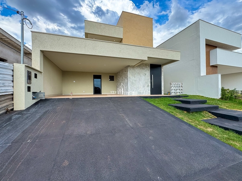 Sobrado com 3 suítes plenas, localizado no Jardins Capri.: 3ª foto da galeria de imagens do imóvel