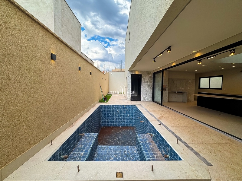Sobrado com 3 suítes plenas, localizado no Jardins Capri.: 12ª foto da galeria de imagens do imóvel
