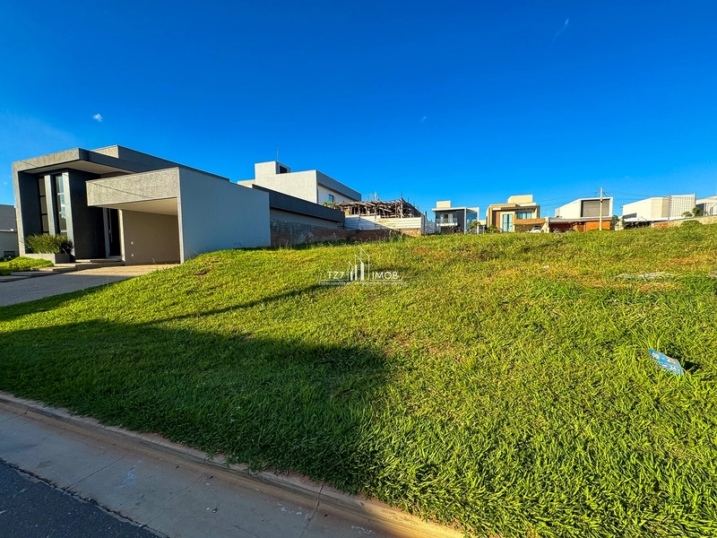 Lote em oportunidade no Jardins Bolonha, Lote com 300,00 m²: 1ª foto da galeria de imagens do imóvel