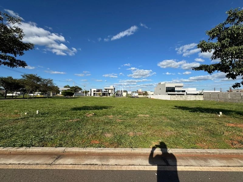 Lote Terras Alpha 1 - Lote com 360,00 m² - Quitado e Registrado.: 1ª foto da galeria de imagens do imóvel