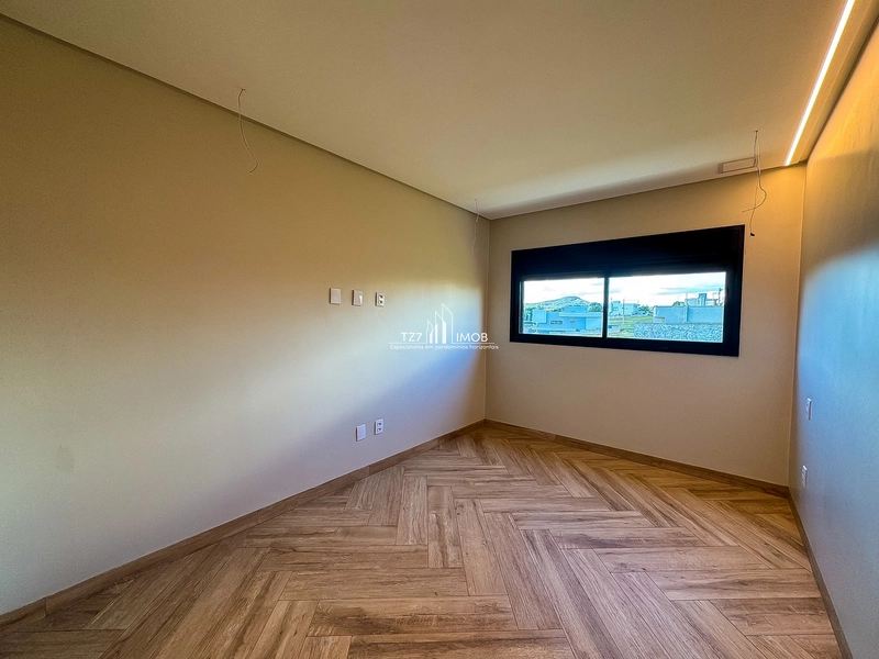 Sobrado Jardins Parma com 3 suítes plenas e armários na sala.: 28ª foto da galeria de imagens do imóvel