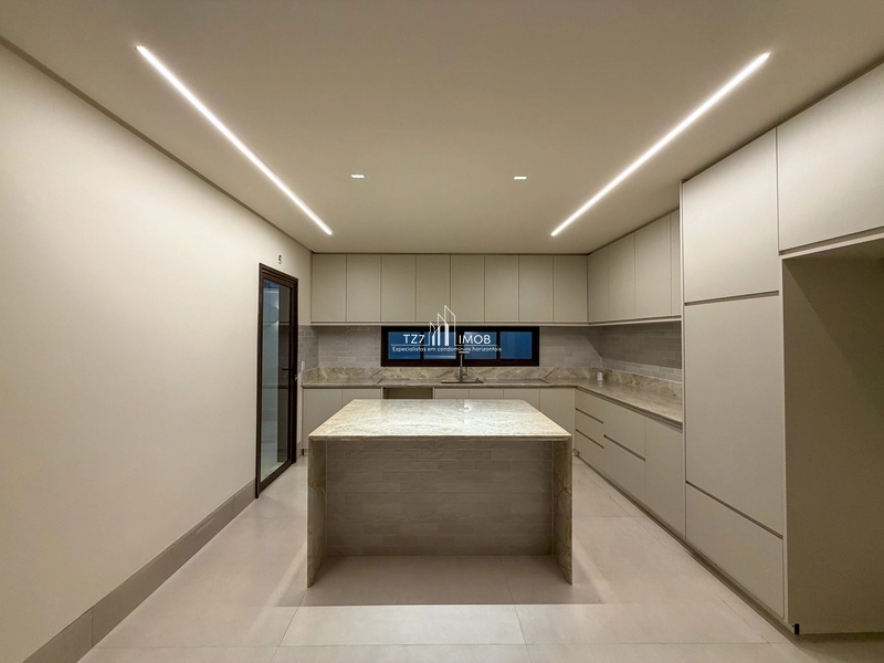 Sobrado 3 Suites, Frente Mata no Jardins Capri.: 10ª foto da galeria de imagens do imóvel