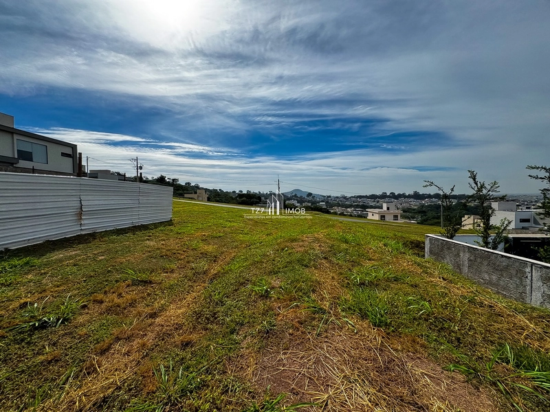 Lote de esquina no Jardins Nápoles com 368,79 m²: 4ª foto da galeria de imagens do imóvel
