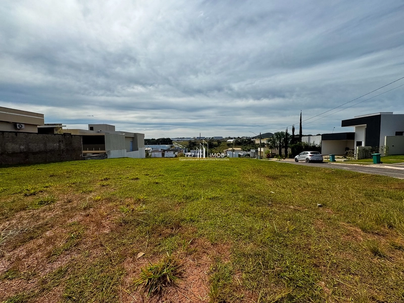 Oportunidade no Jardim Veneza - Lote de esquina, plano, com 460,75m² -: 2ª foto da galeria de imagens do imóvel